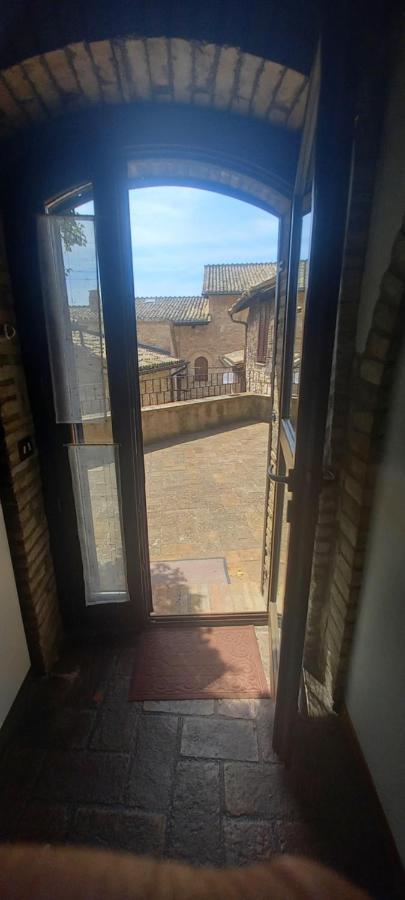 Casetta Delle Rose Assisi Bagian luar foto