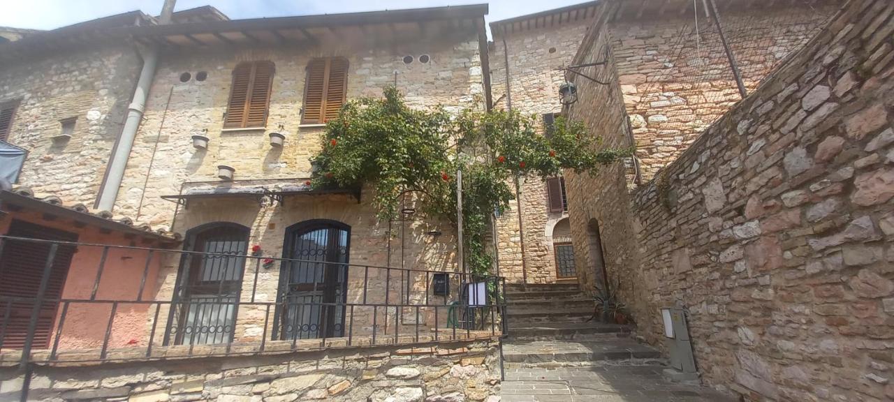 Casetta Delle Rose Assisi Bagian luar foto